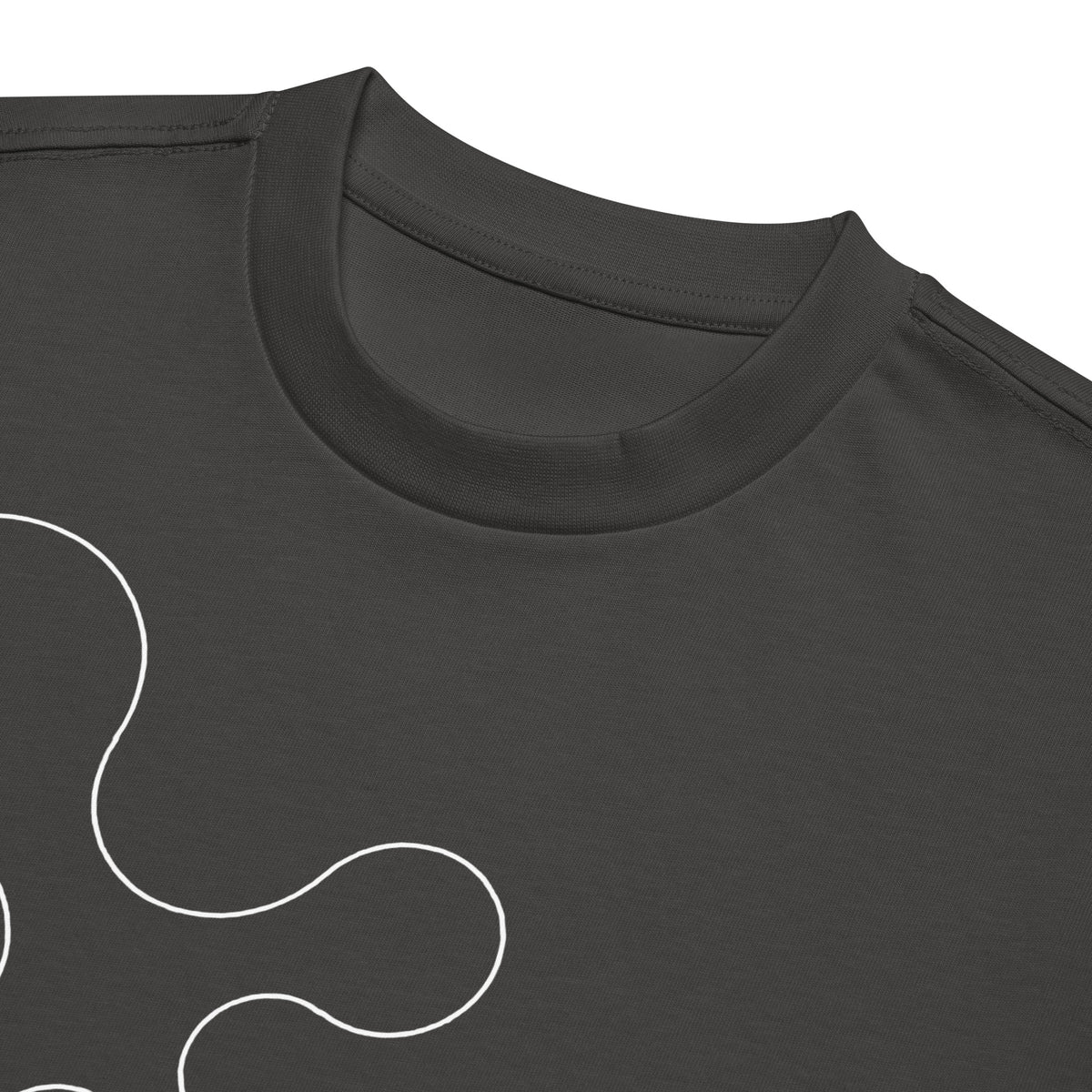 Metaball B&W cotton box t-shirt in Vintage Black, detail: ribbed collar above the large upper lobes of the white line