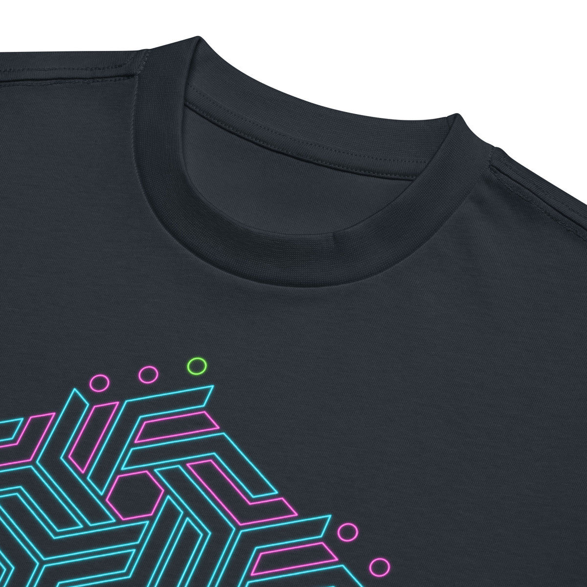 GeoTron Turquoise cotton box t-shirt in Navy Blazer, close-up at the collar: turquoise chevron hexagon
